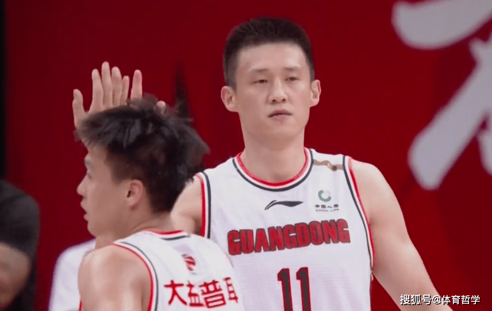 关于F1附加赛，燕赵闪电队与江畔玄武队强势横扫，VAR改判成焦点！经验成为胜负手的信息