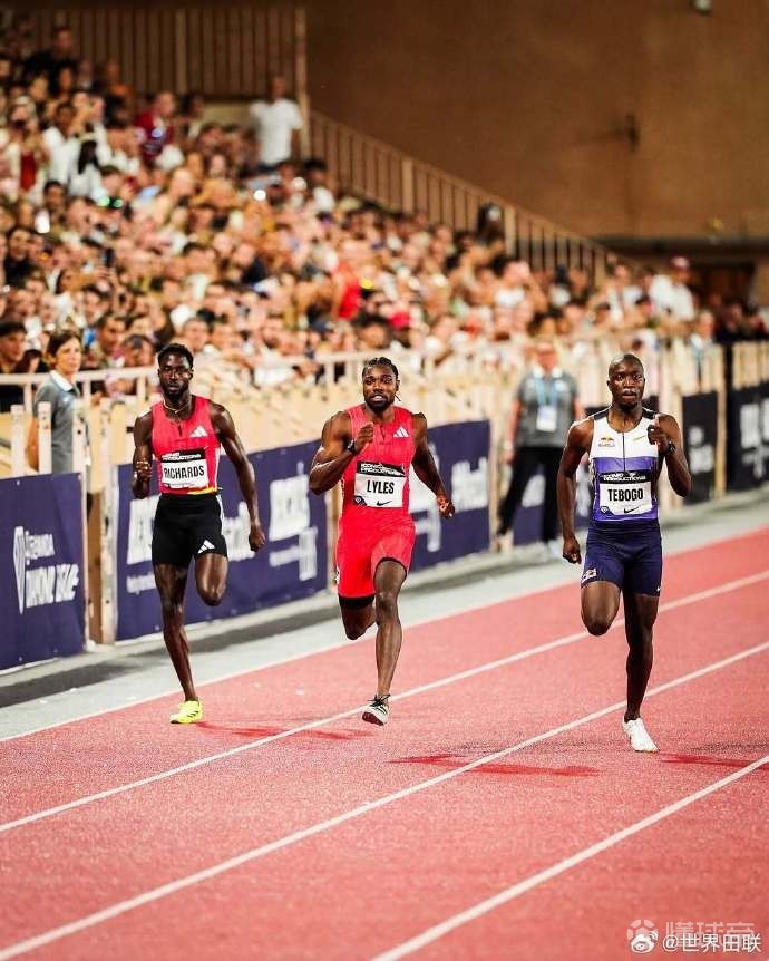 摩纳哥发布备战花絮，赛前防线松动，葡超任务艰巨，临场指挥获称赞的简单介绍