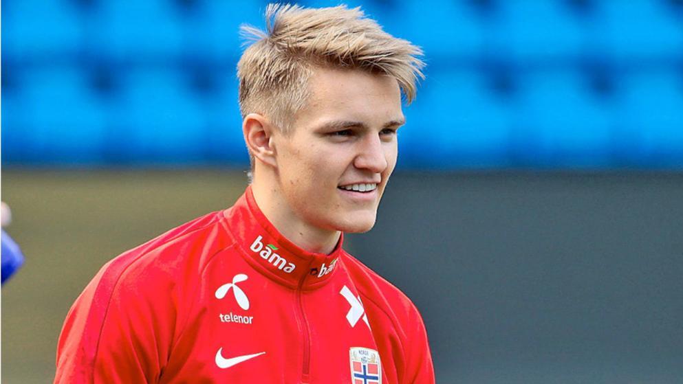 Kaiyun官方平台-风云突变皇家社会加时末段远射贴柱；德甲版图或变；话题不断；轮换策略成焦点(12世纪风云际会士气修改在哪里)